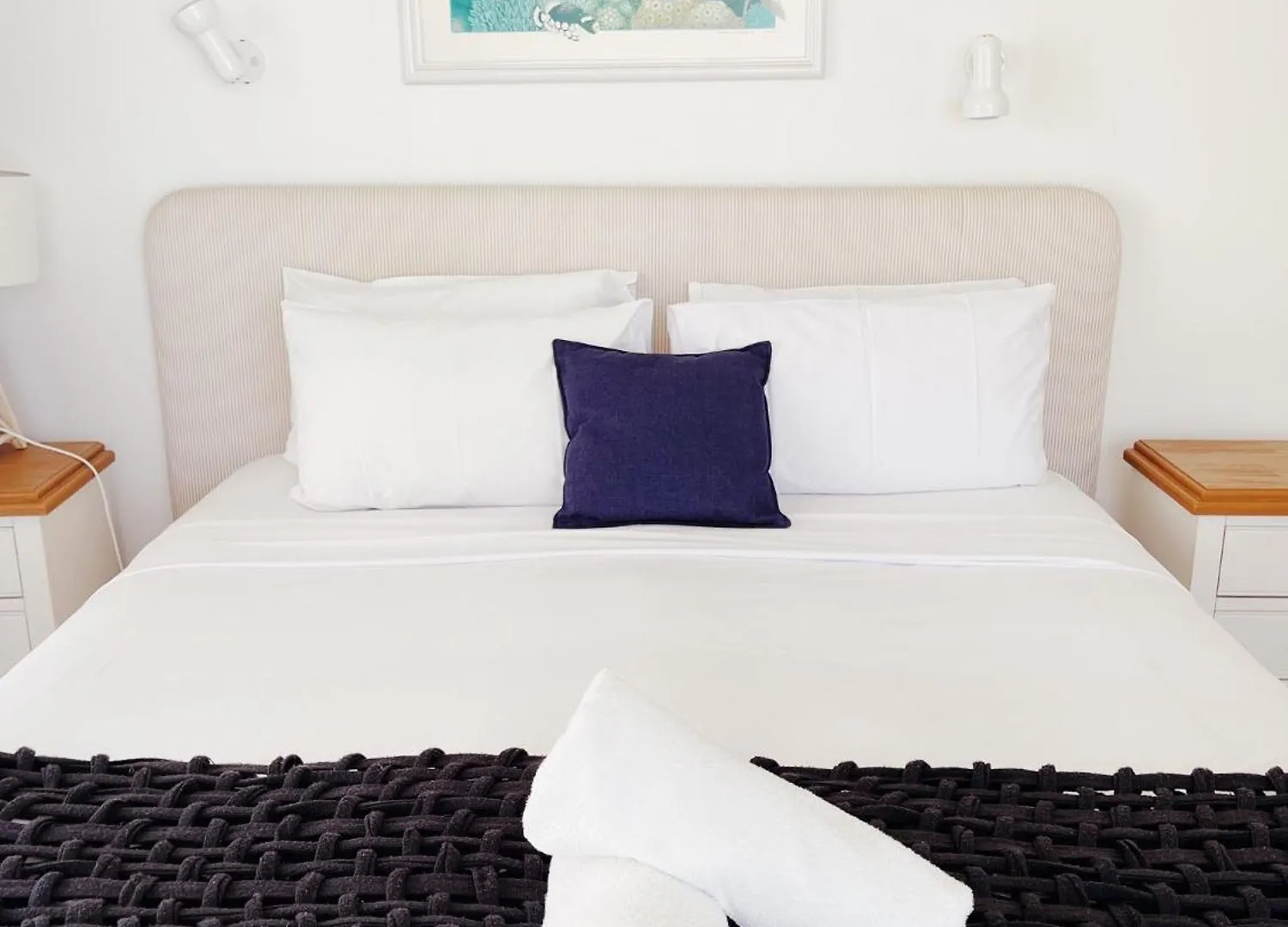 Golden Sands On The Beach - Absolute Beachfront Apartments Main Beach Aparthotel